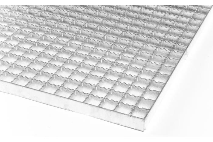 Pozinkovaný rošt lisovaný 500x1000/30x30/30x2 mm oboustranný protiskluz